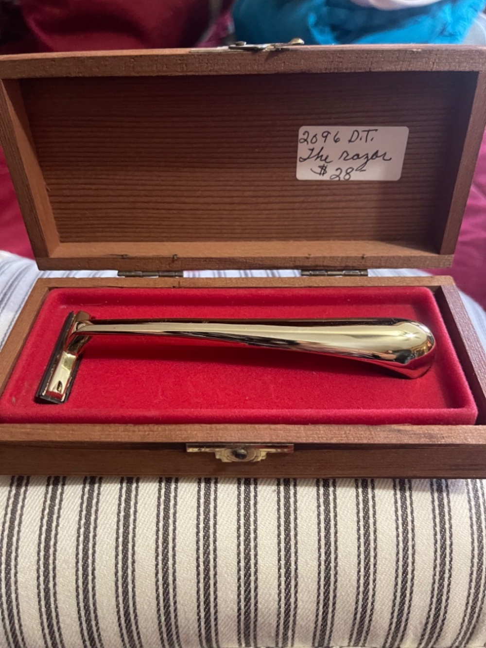 Men's Brass Razor - Picture 3 of 6